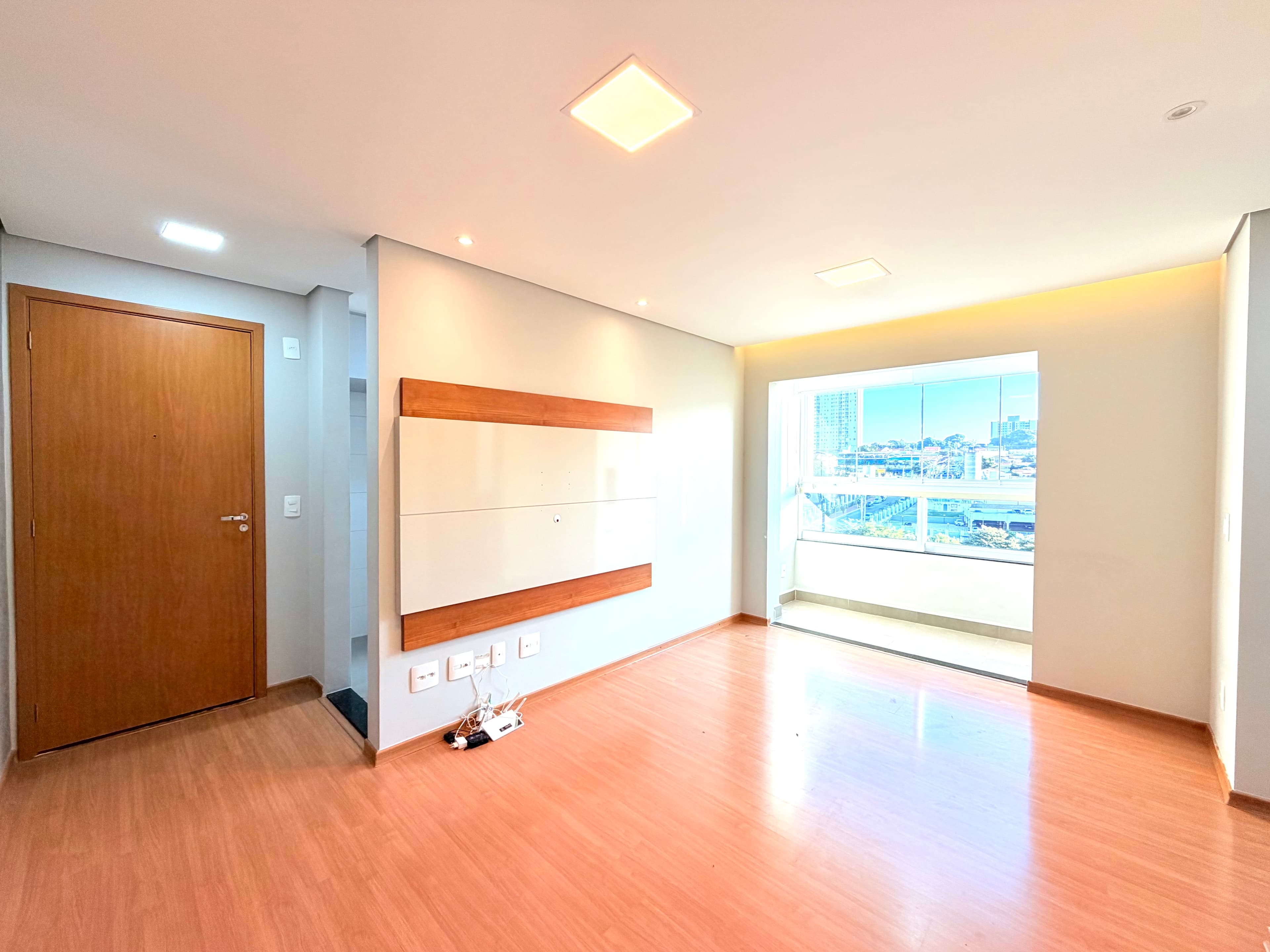 Apartamento para alugar com 2 quartos, 55 m² - Fundação da Casa Popular