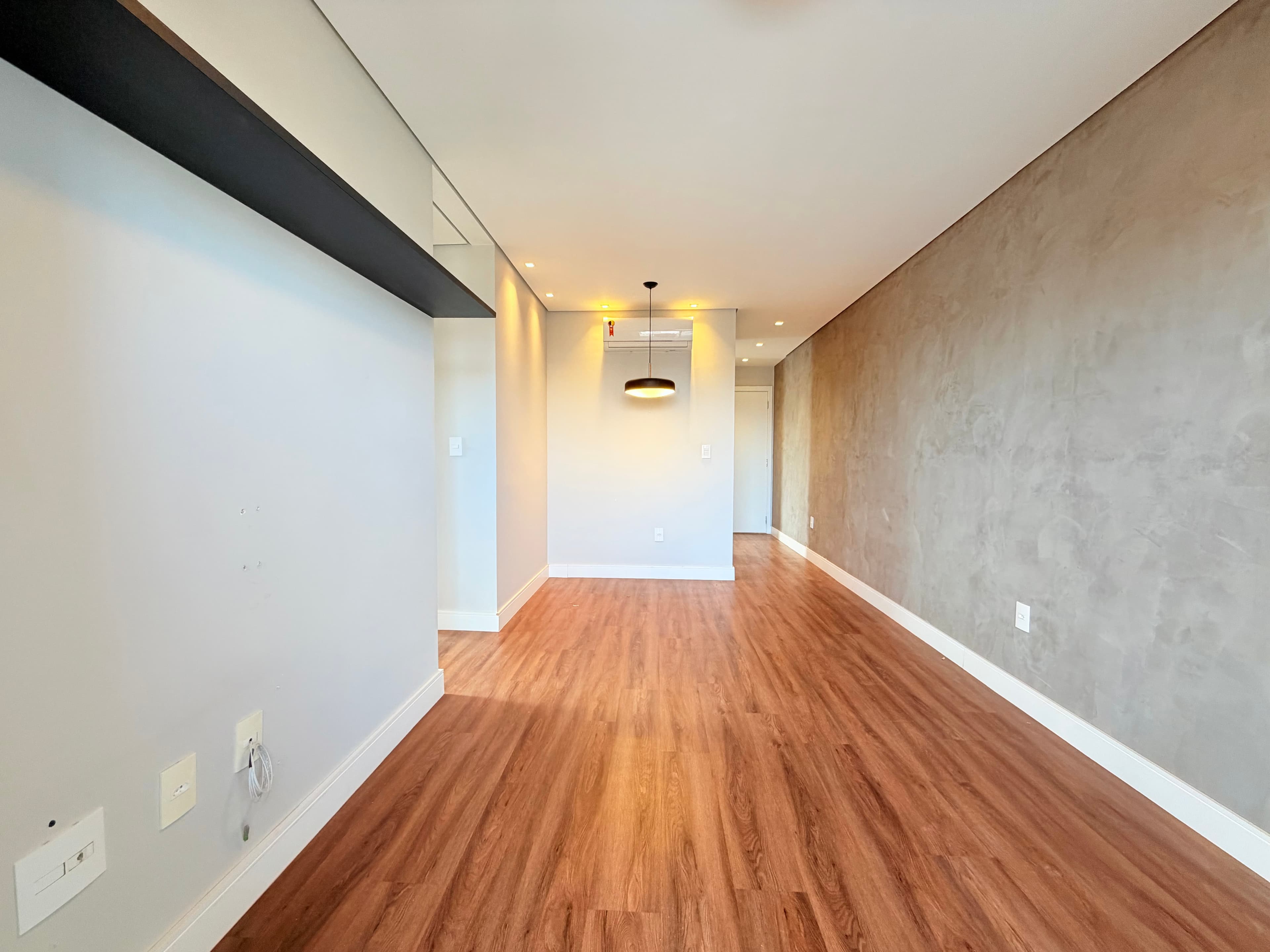 Apartamento à venda com 2 quartos, 58 m² — foto 2