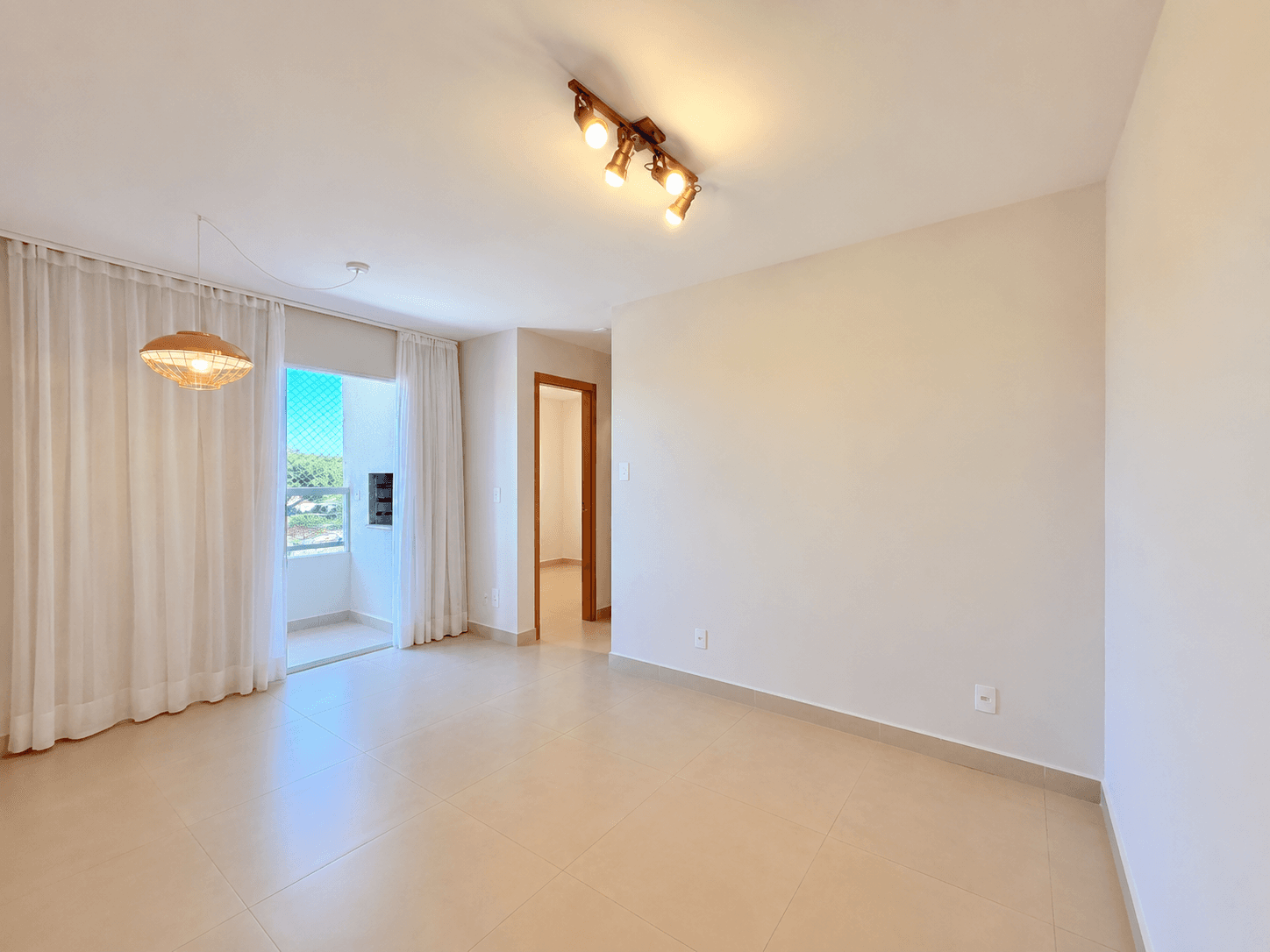 Apartamento à venda com 2 quartos, 54 m² - Residencial Villa Garden