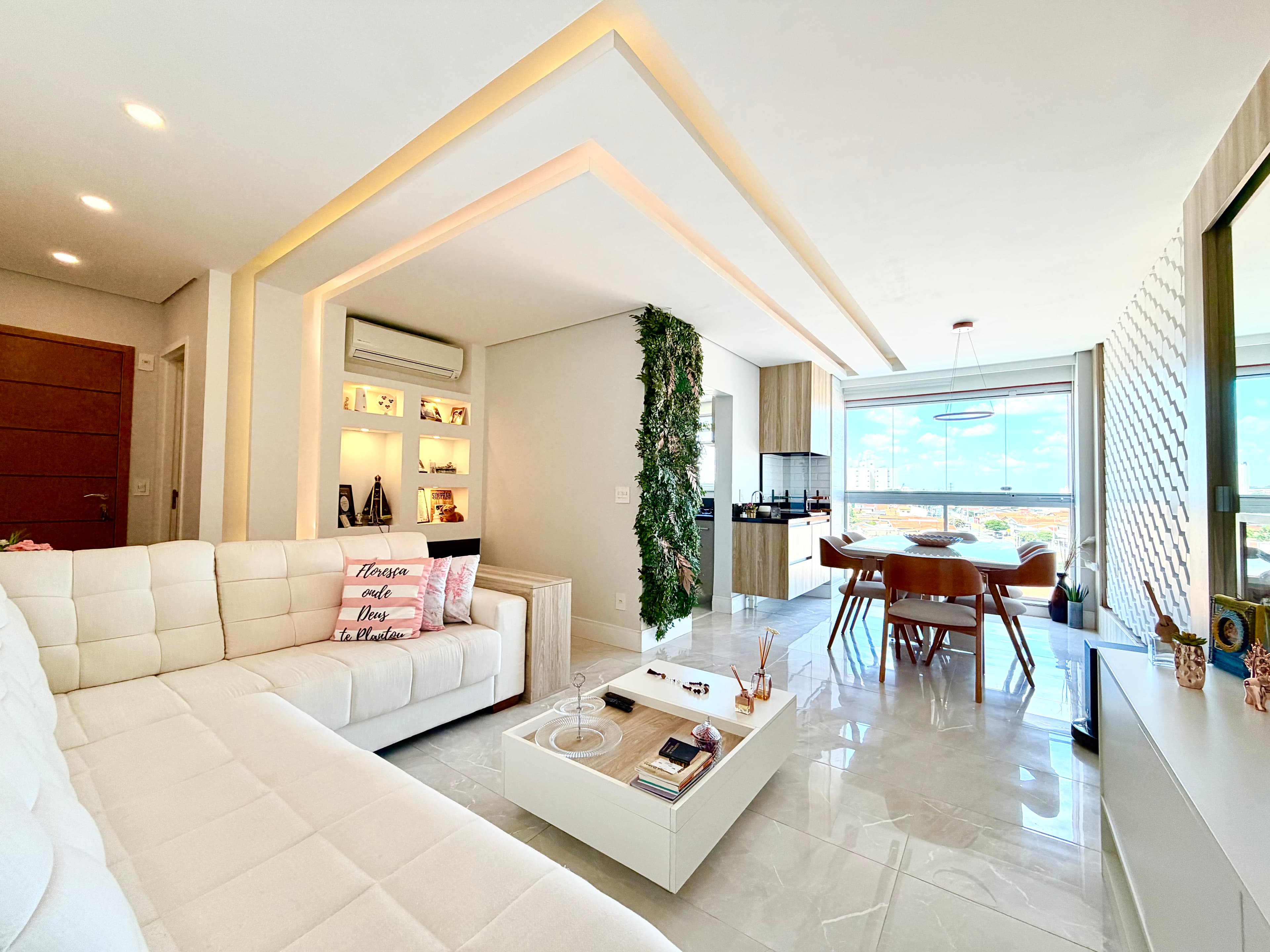 Apartamento à venda com 2 quartos, 75 m² - Vila Industrial