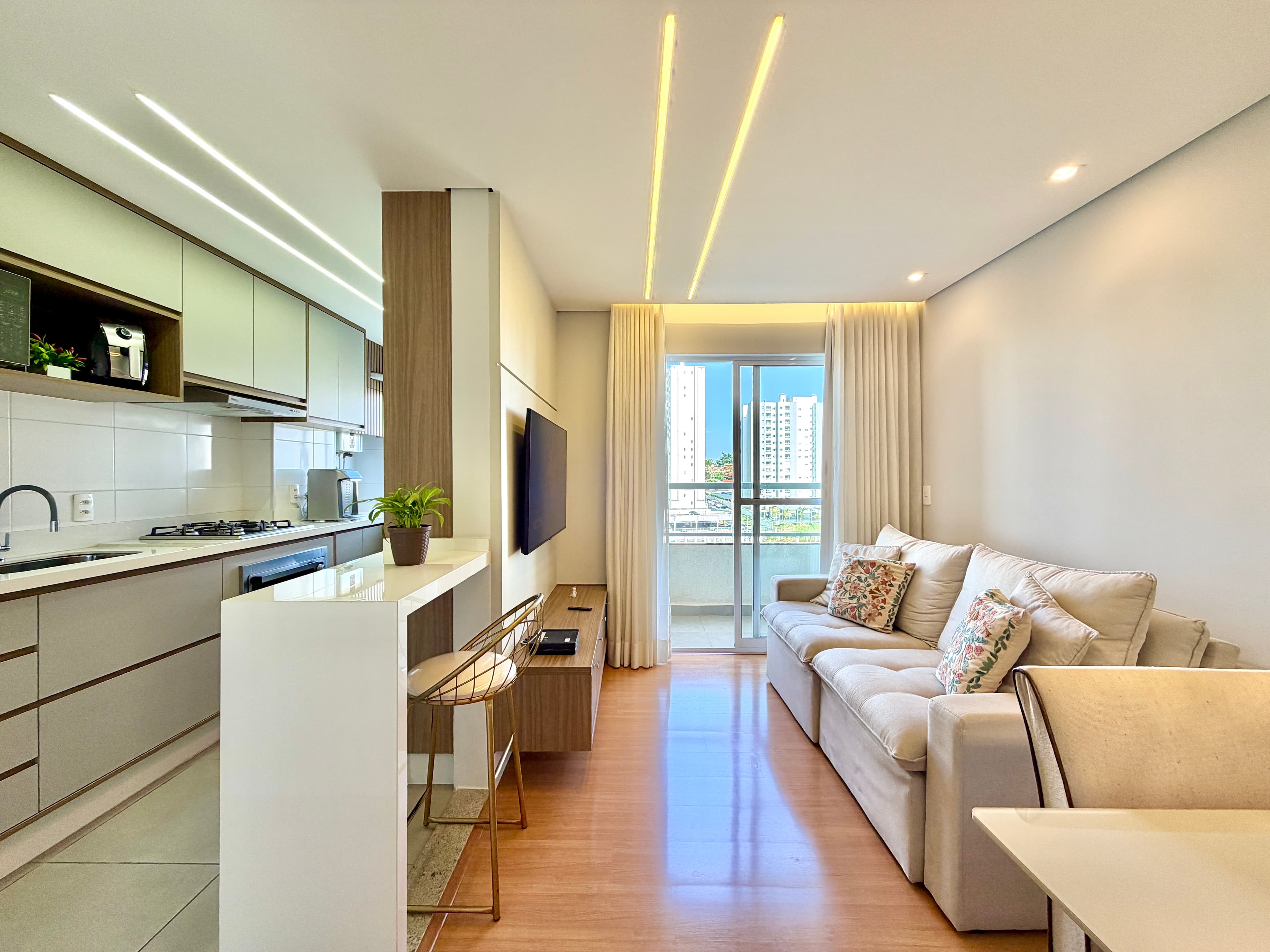 Apartamento à venda com 2 quartos, 55 m² - Fundação da Casa Popular