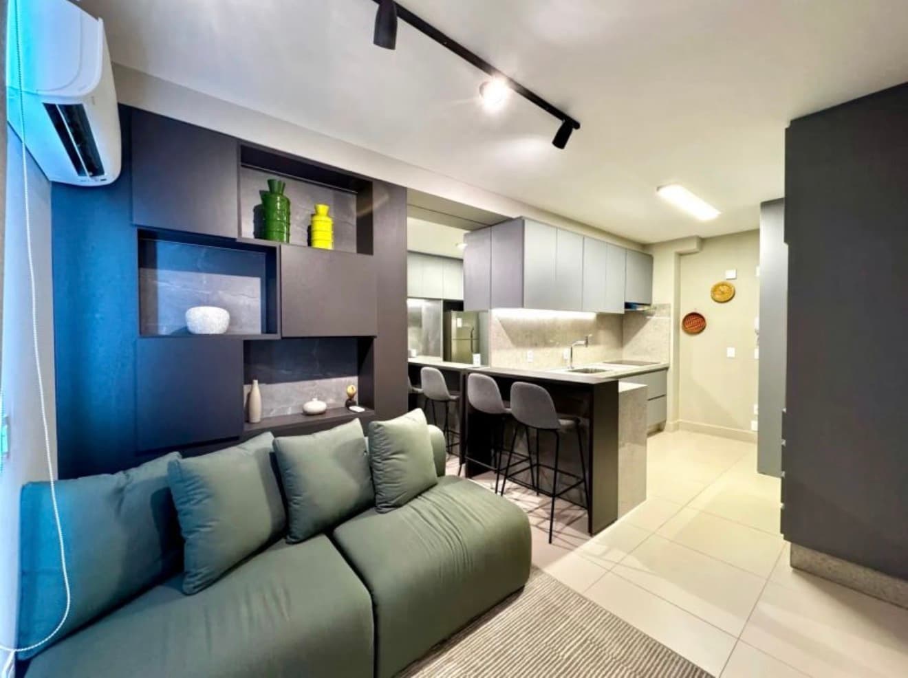 Apartamento para alugar com 10 quartos, 45 m² - Vila Itapura