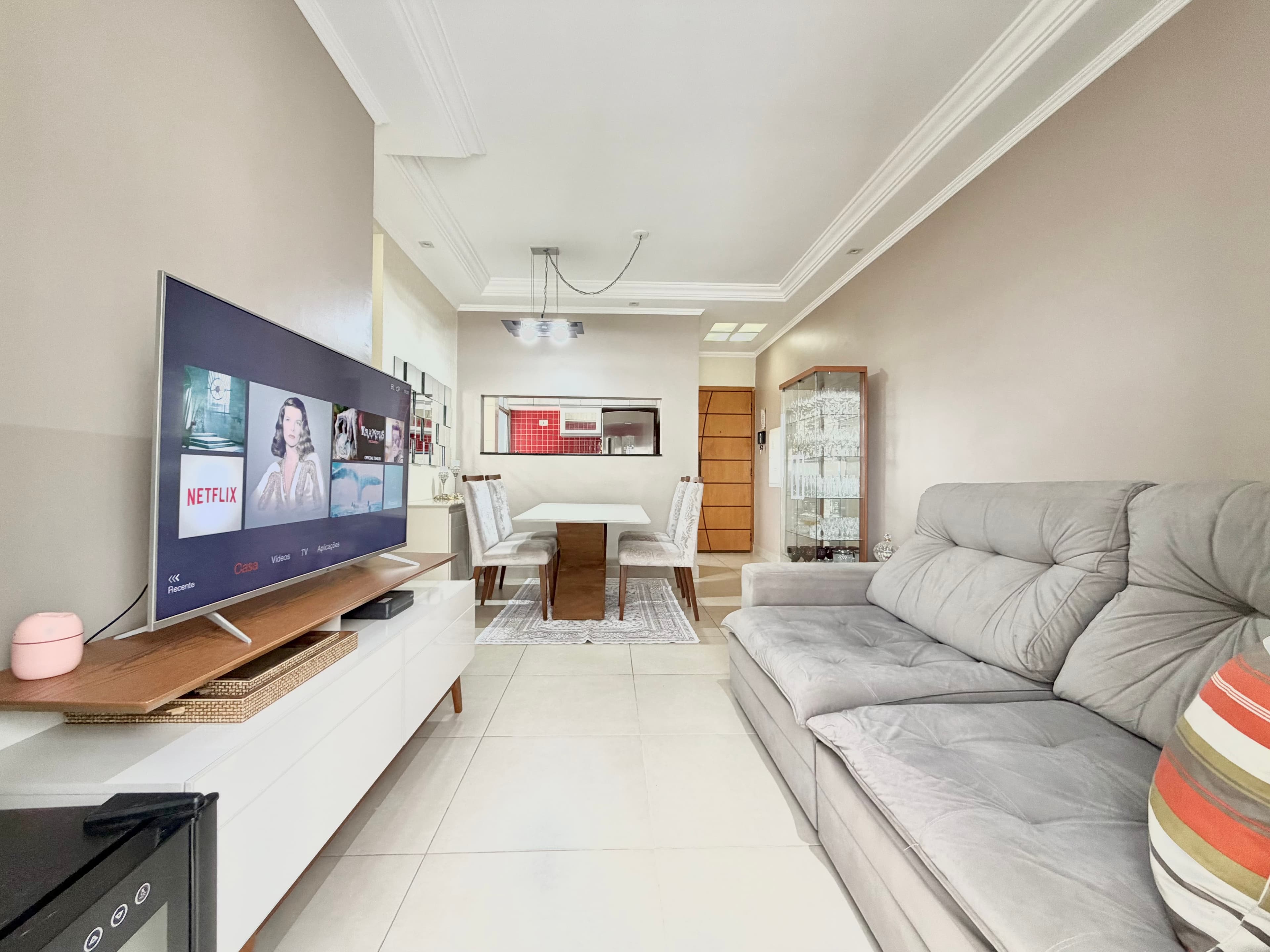 Apartamento à venda com 20 quartos, 79 m² - Jardim dos Oliveiras