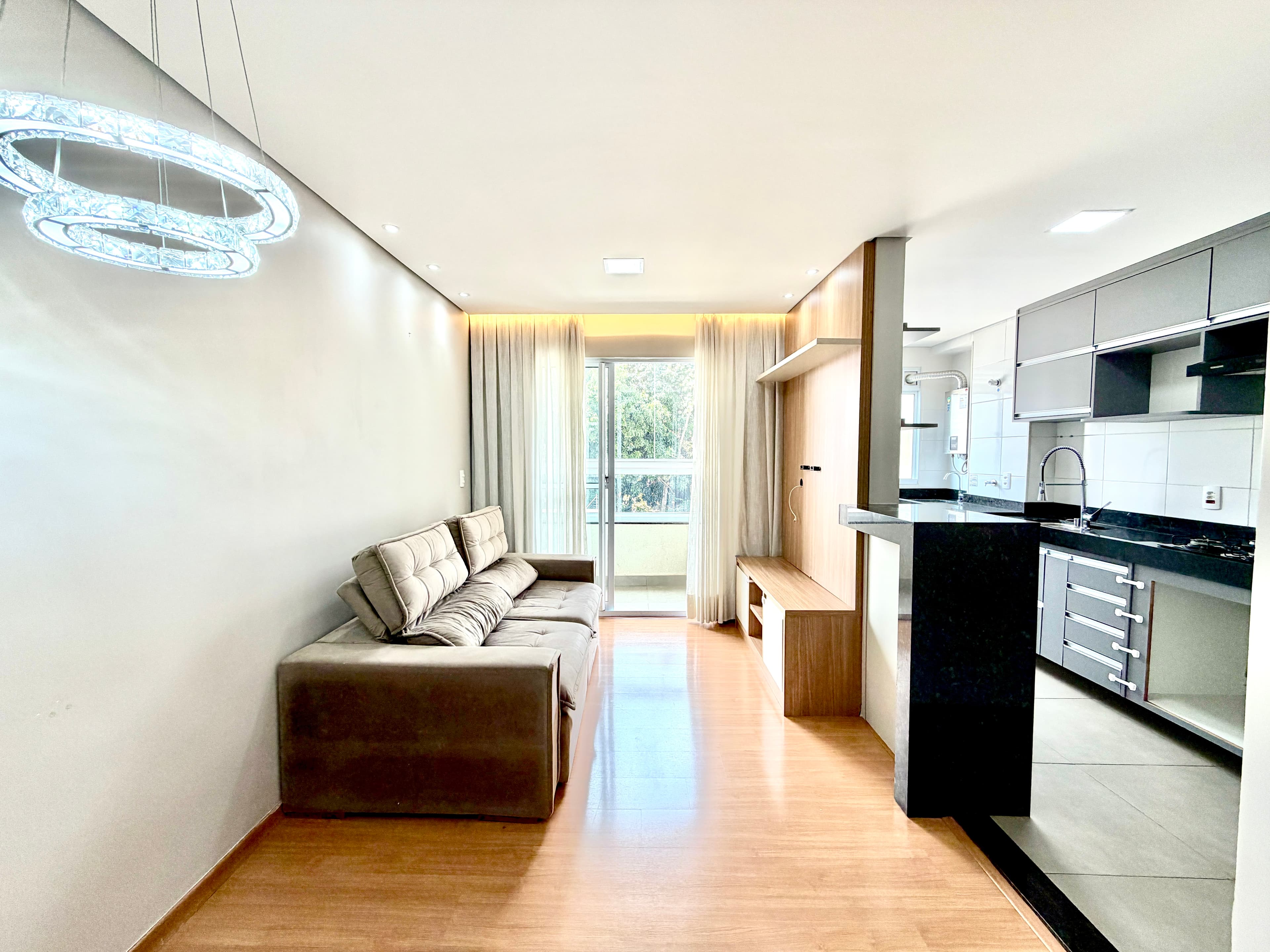 Apartamento para alugar com 2 quartos, 56 m² - Fundação da Casa Popular