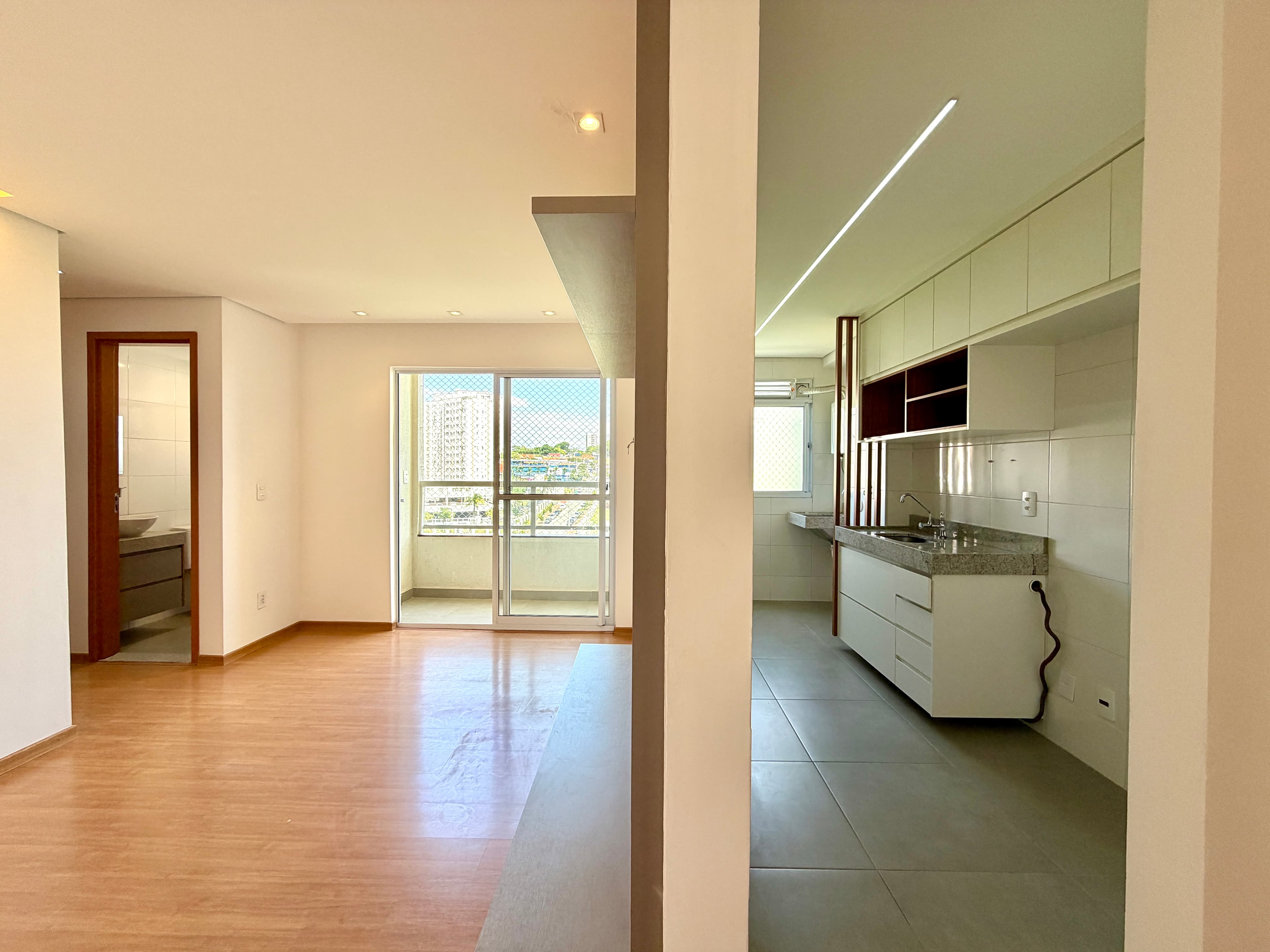 Apartamento para alugar com  2 quartos, 54 m² - Fundação da Casa Popular — foto 4