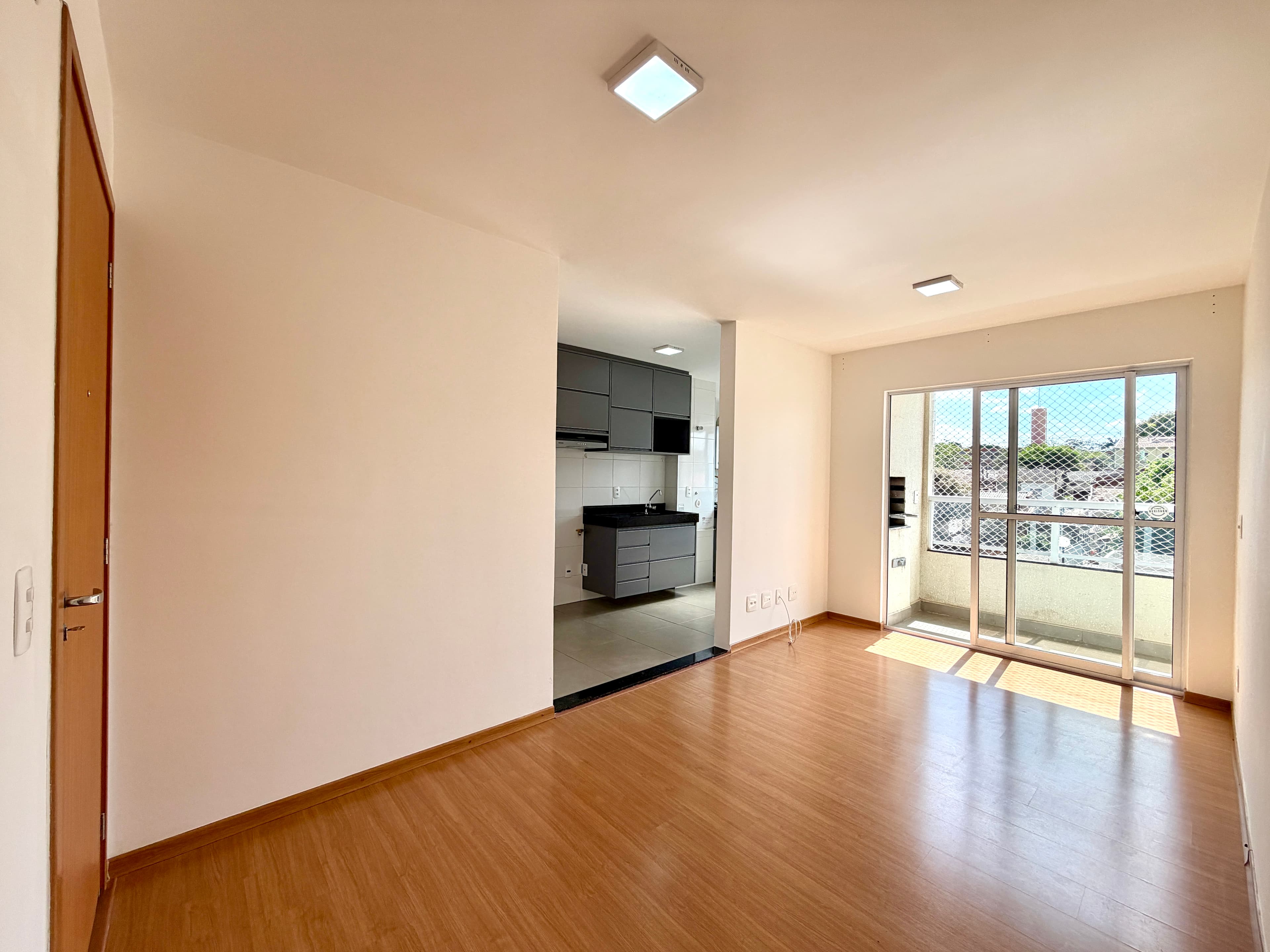 Apartamento à venda com 2 quartos, 55 m² - Fundação da Casa Popular — foto 2