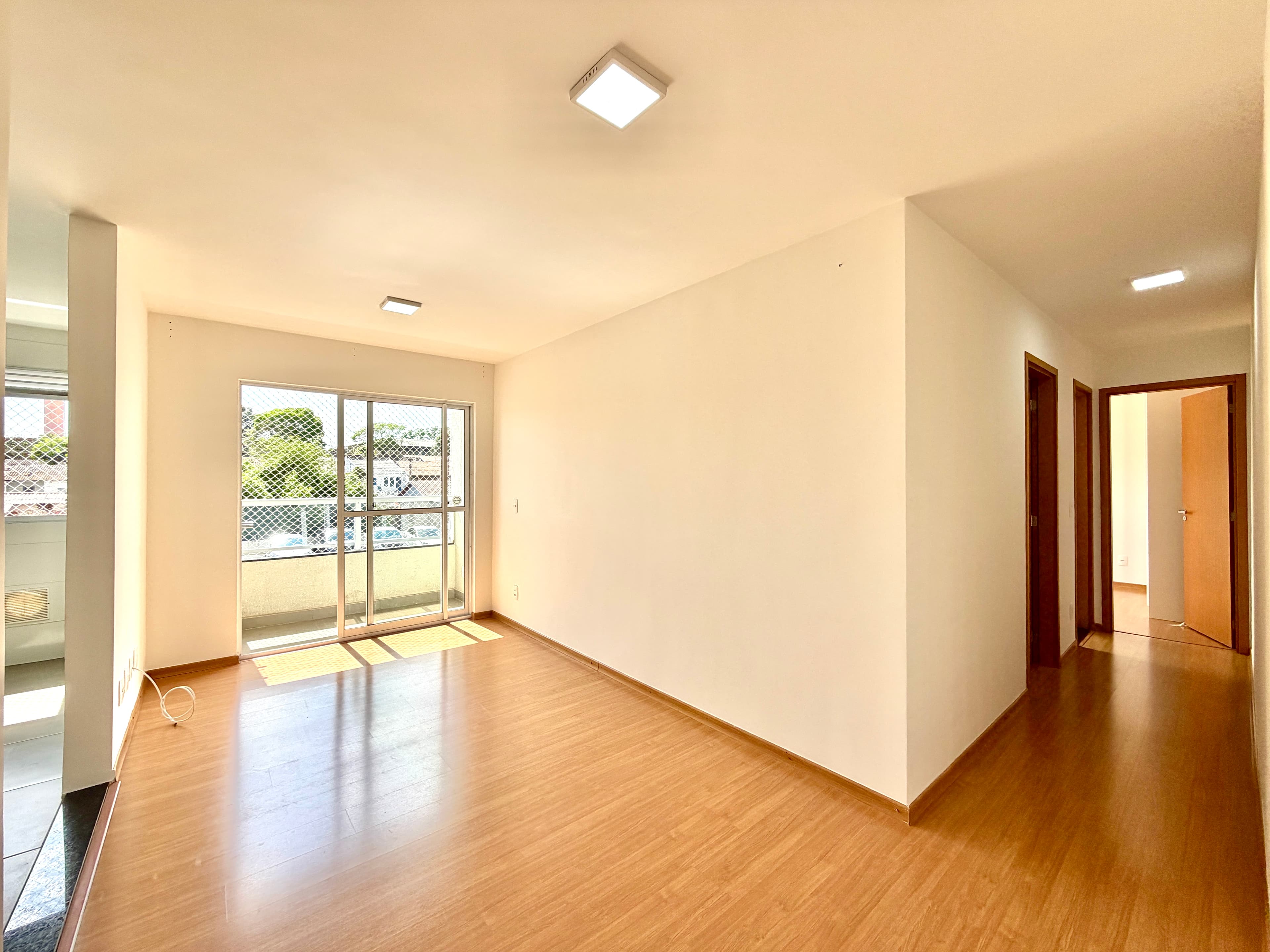 Apartamento à venda com 2 quartos, 55 m² - Fundação da Casa Popular — foto 3