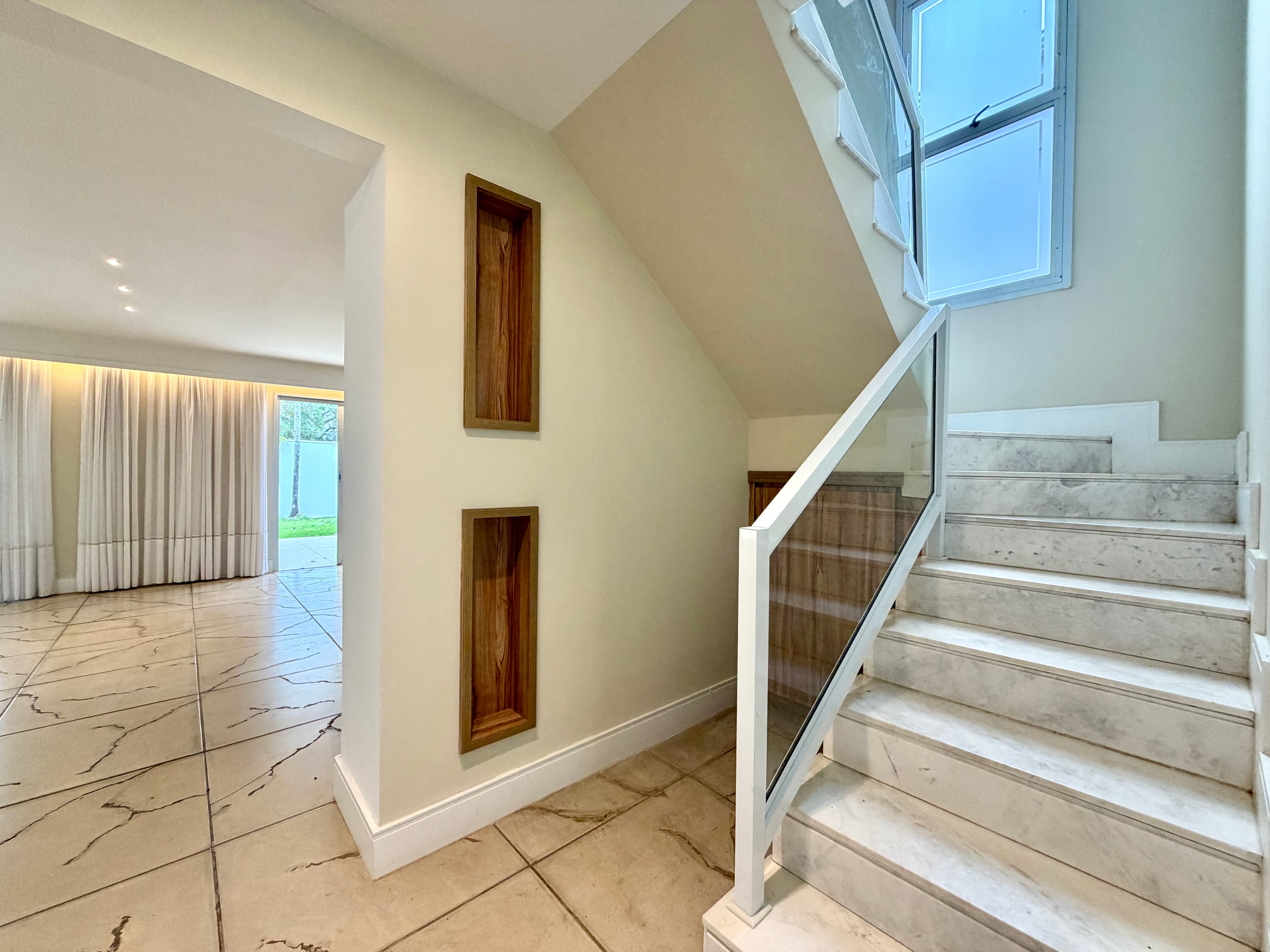 Casa em condomínio para alugar com 3 quartos, 260 m² - Notre Dame — foto 3