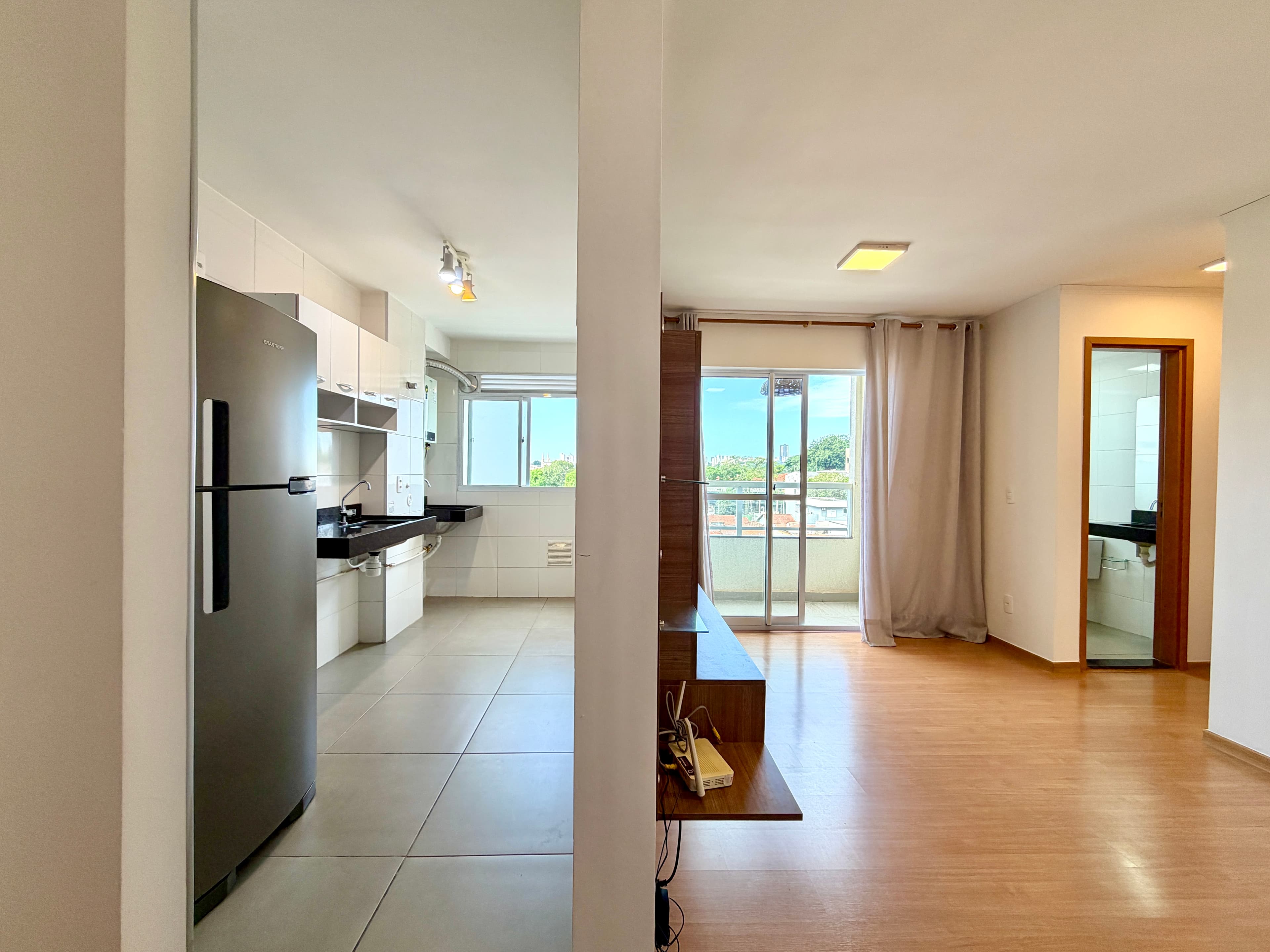 Apartamento para alugar com 2 quartos, 54 m² - Fundação da Casa Popular