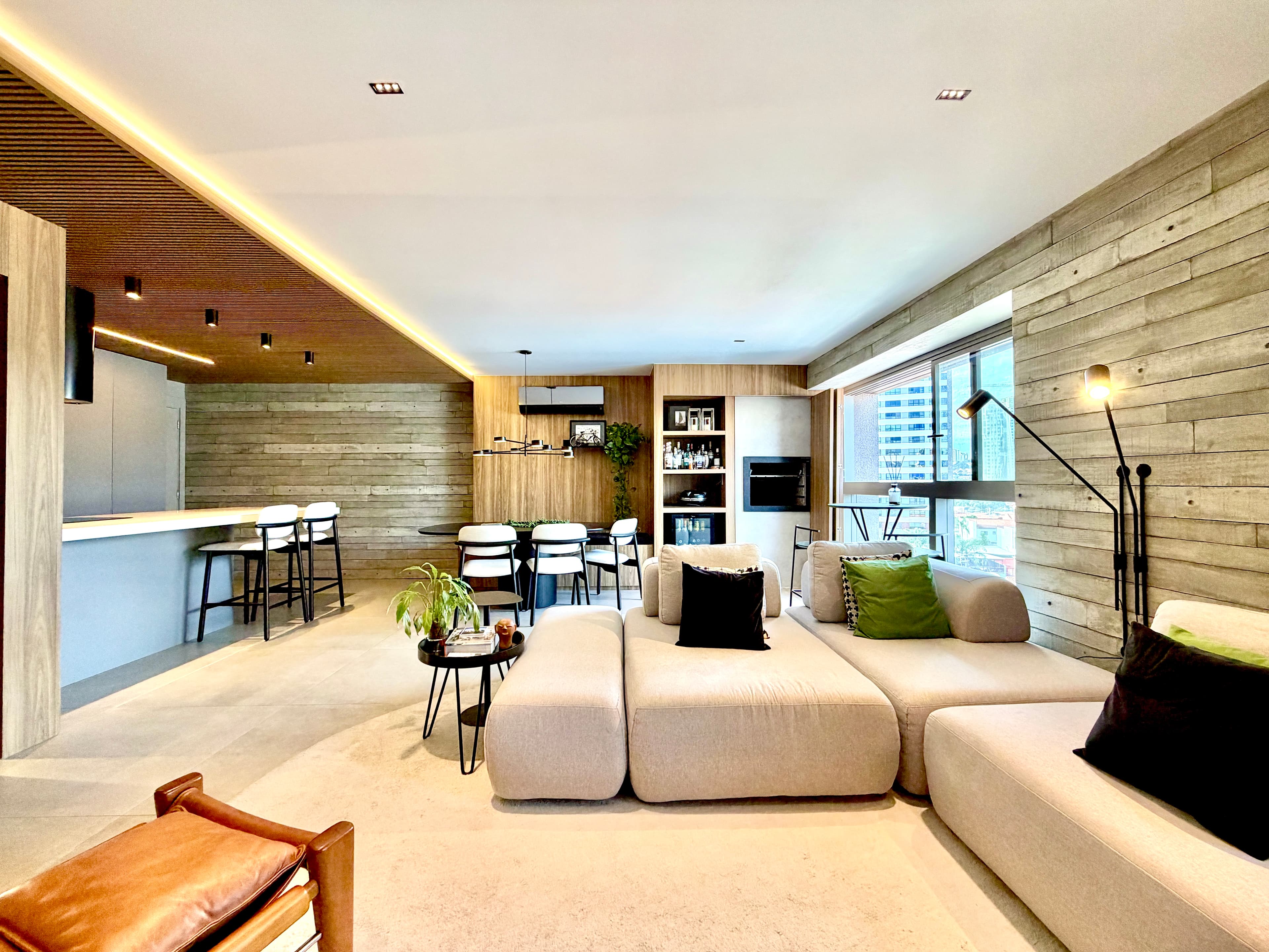 Apartamento à venda com 2 quartos, 89 m² - Cambuí