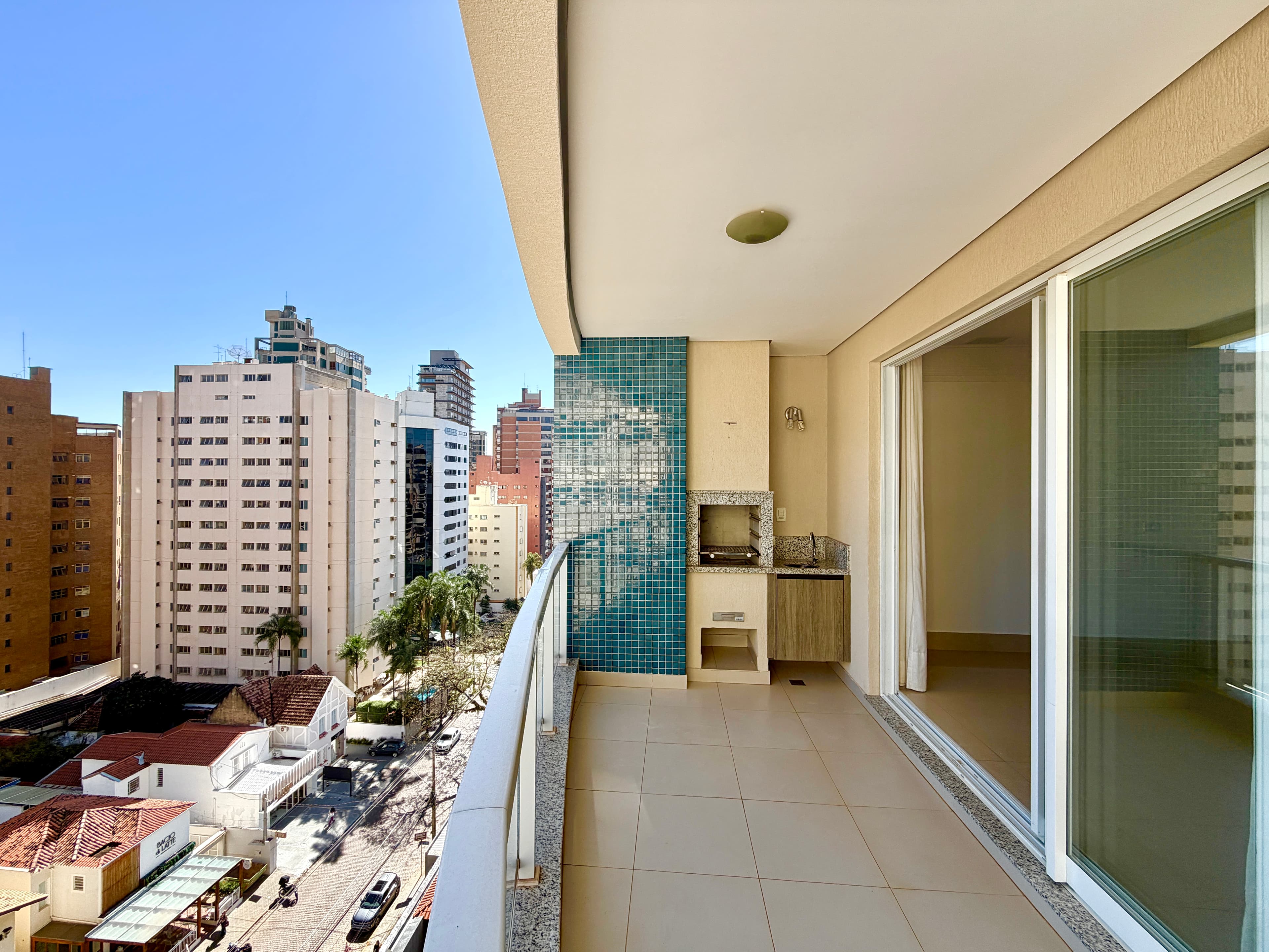 Apartamento para alugar com 2 quartos, 105 m² - Cambuí