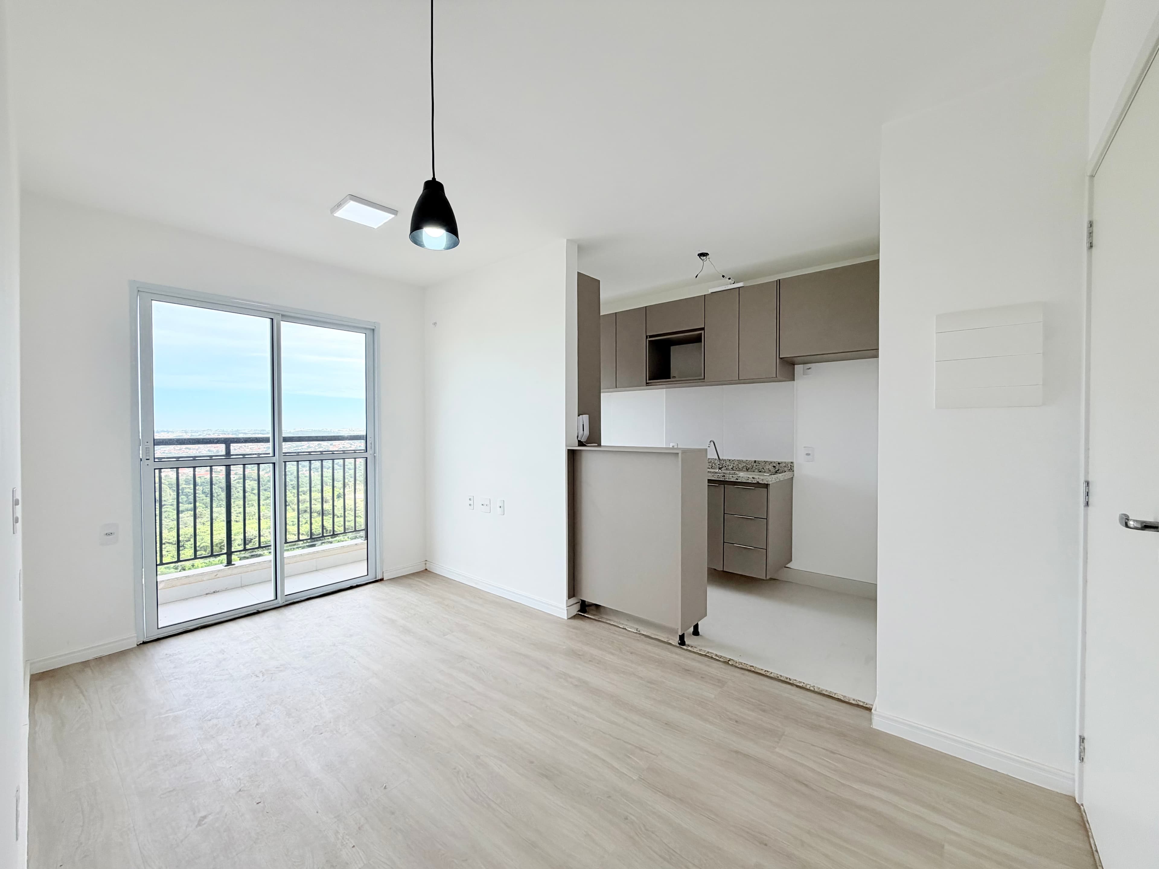 Apartamento para alugar com 2 quartos, 48 m² - Cidade Satélite Íris